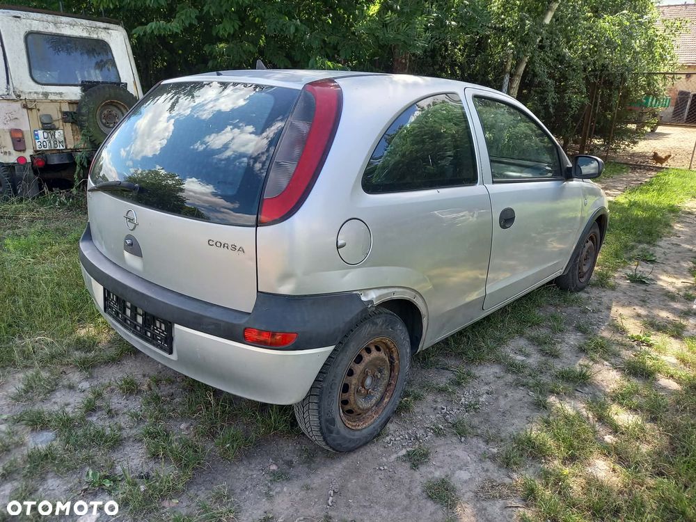 części OPEL CORSA C hatchback 3drzwi 1.0 benzyna 2002r. Srebrny maska drzwi zderzak klapa fotele - 3