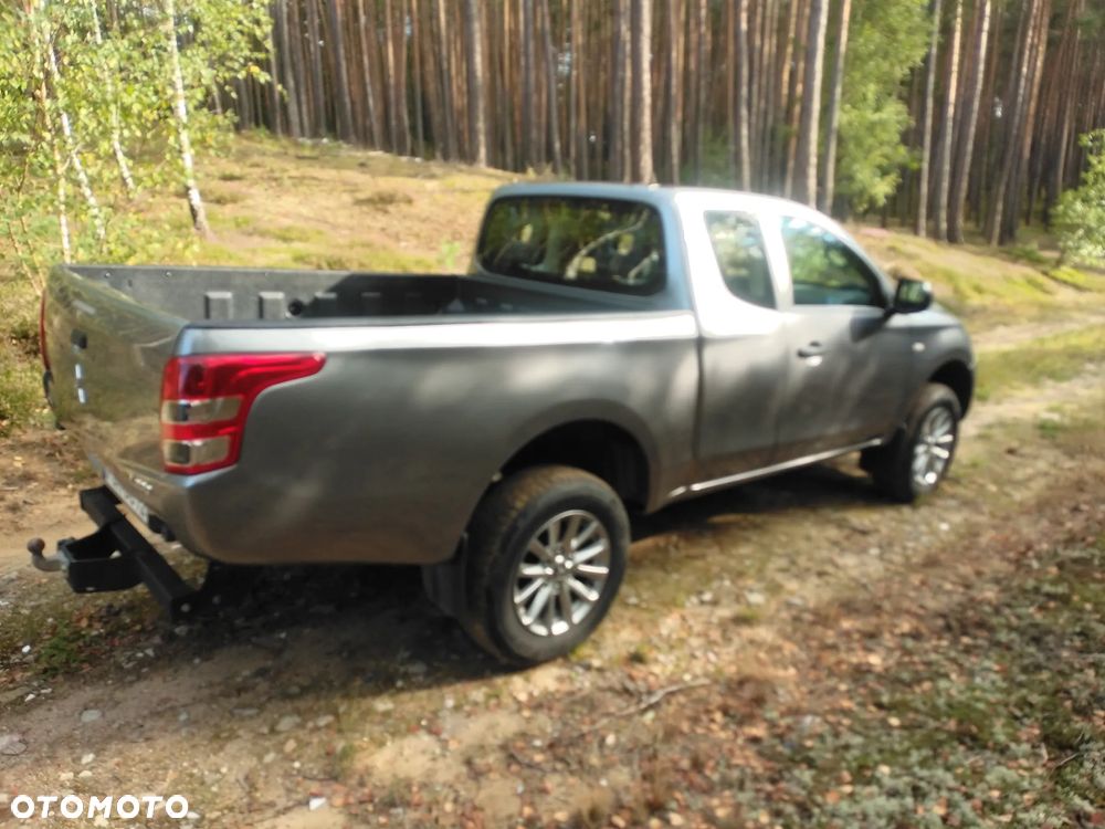 Mitsubishi L200 2.4 d CC Invite - 2