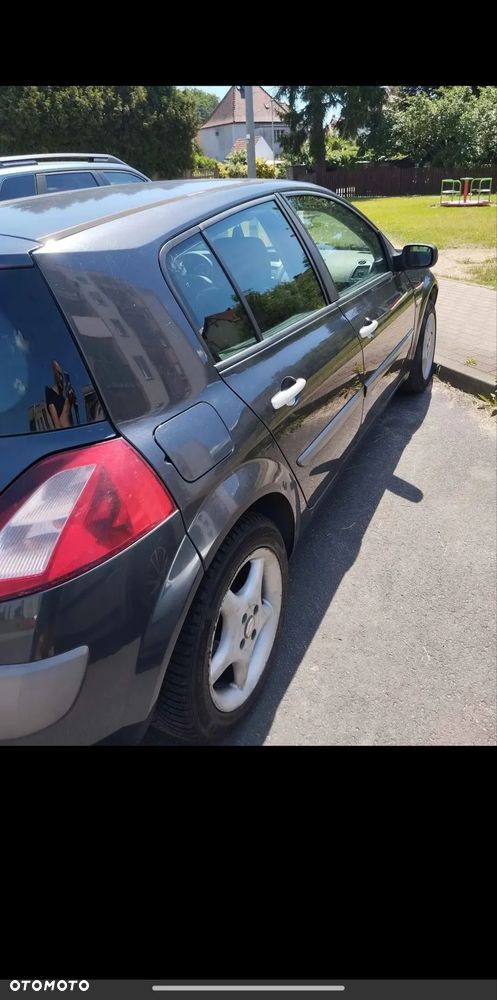 Renault Megane 1.9 dCi Luxe Dynamique - 4