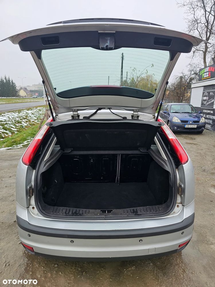 Ford Focus 1.6 FX Gold - 18