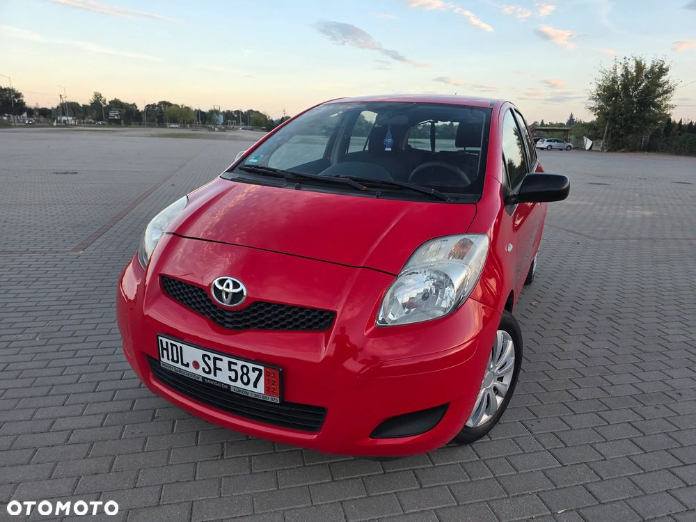 Toyota Yaris - 14