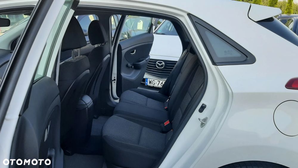 Hyundai i30 1.4 CRDi Trend - 14