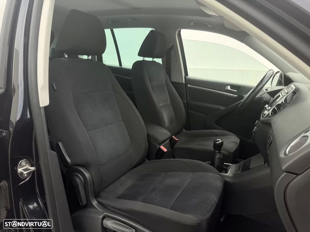 VW Tiguan 2.0 TDi Sport BlueMotion - 11