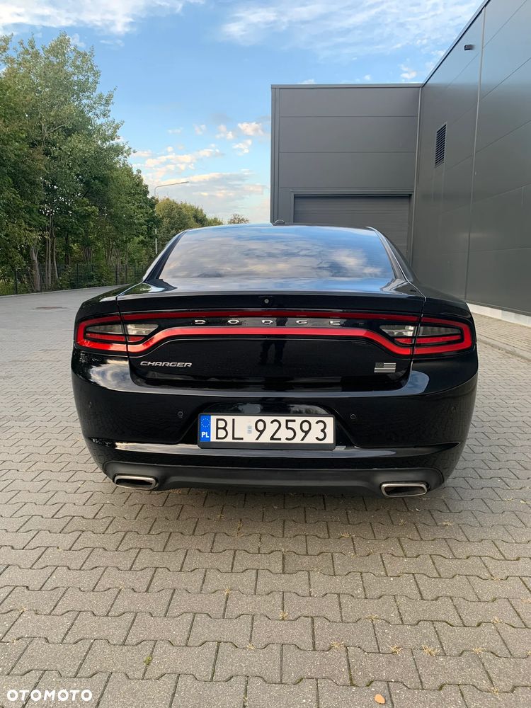 Dodge Charger - 5