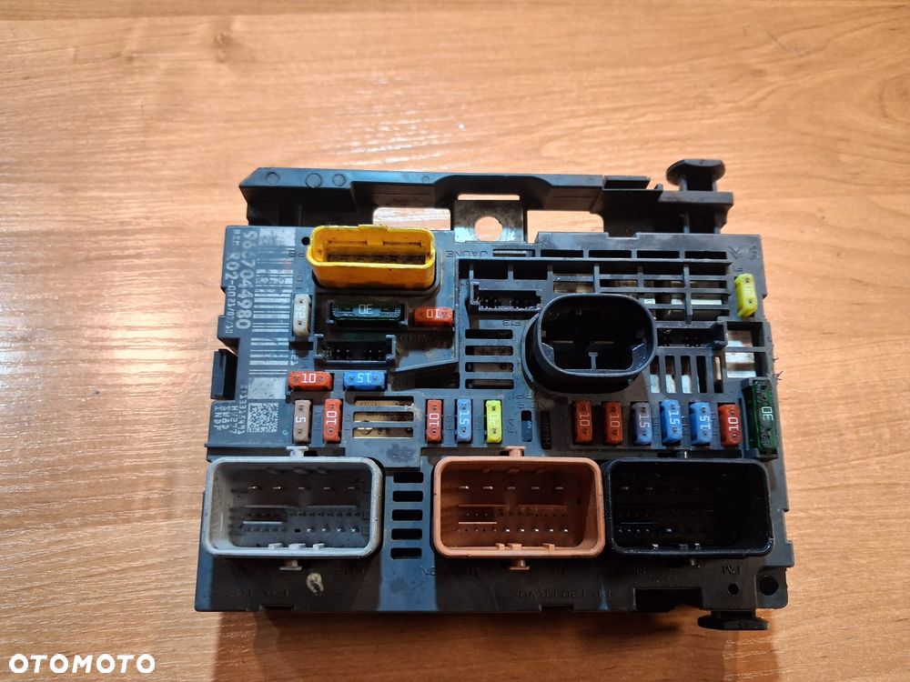 Moduł skrzynka bezpieczników BSM  CITROEN PEUGEOT  9667044980 - 1