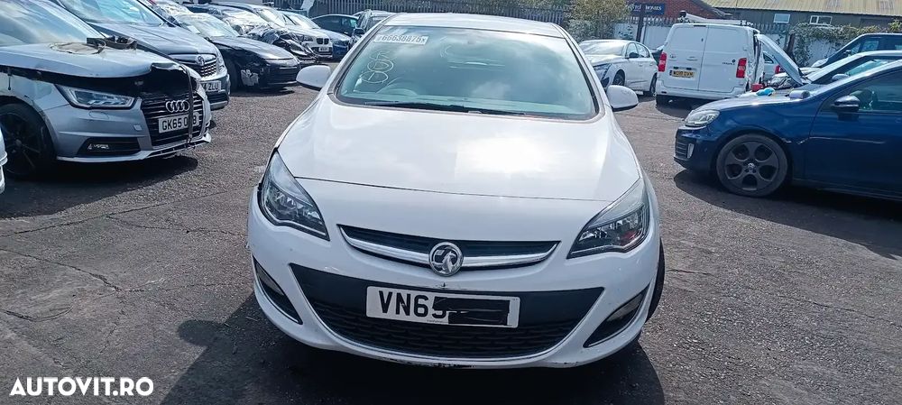 Dezmembrari / Dezmembrez Vauxhall Astra 1.6 B16DTL cutie viteze manuală cod culoare GAZ (40R) - 2