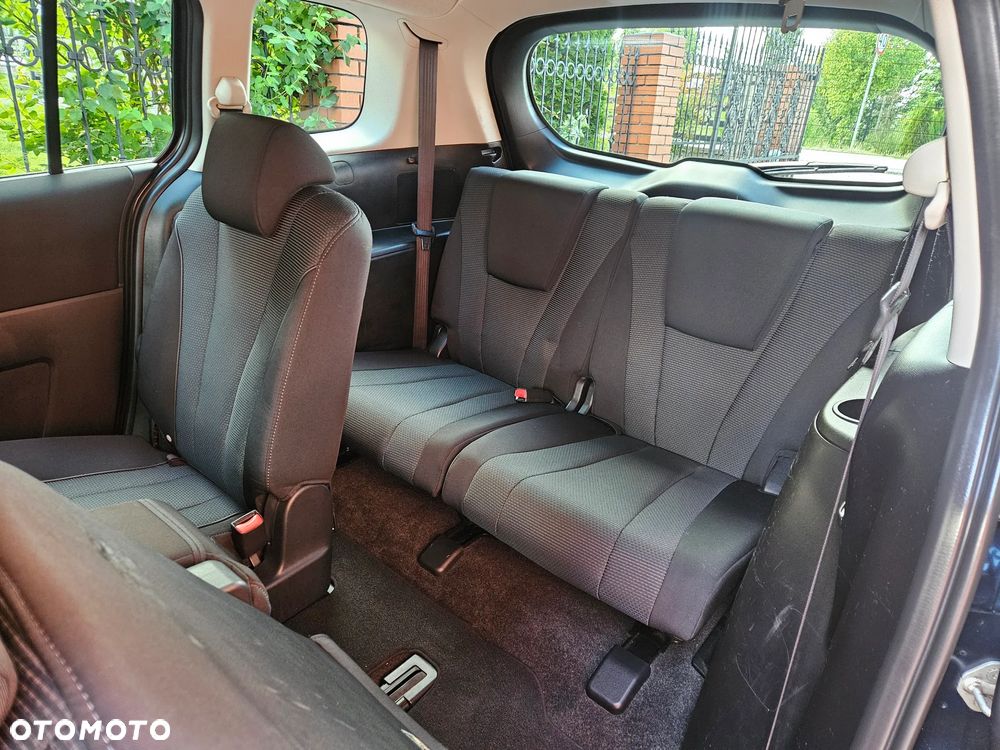 Mazda 5 - 7
