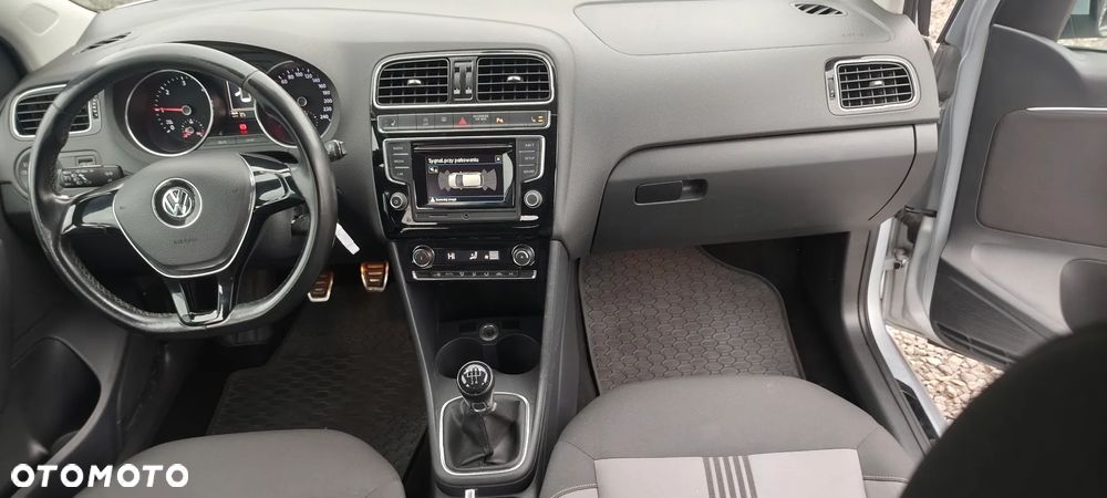 Volkswagen Polo - 10