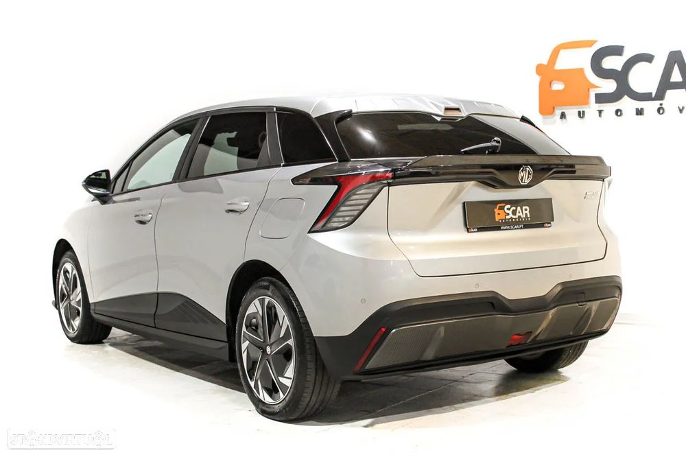 MG MG4 64 kWh Comfort - 3