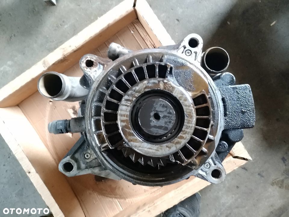 Retarder VOITH Mercedes Actros MP4 uszkodzony - 8