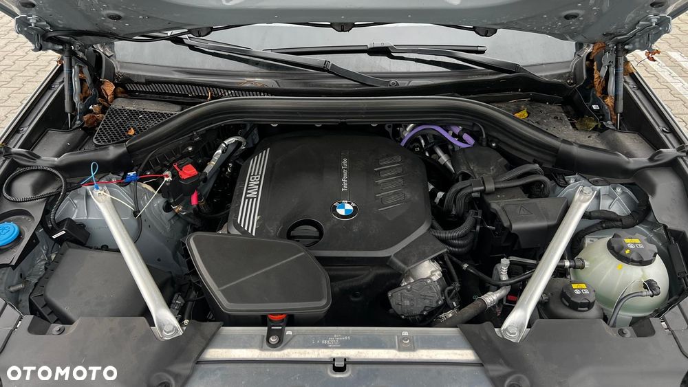 BMW X3 xDrive20d - 20