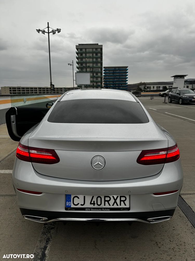 Mercedes-Benz E 220 d 4Matic Coupe 9G-TRONIC AMG Line - 8