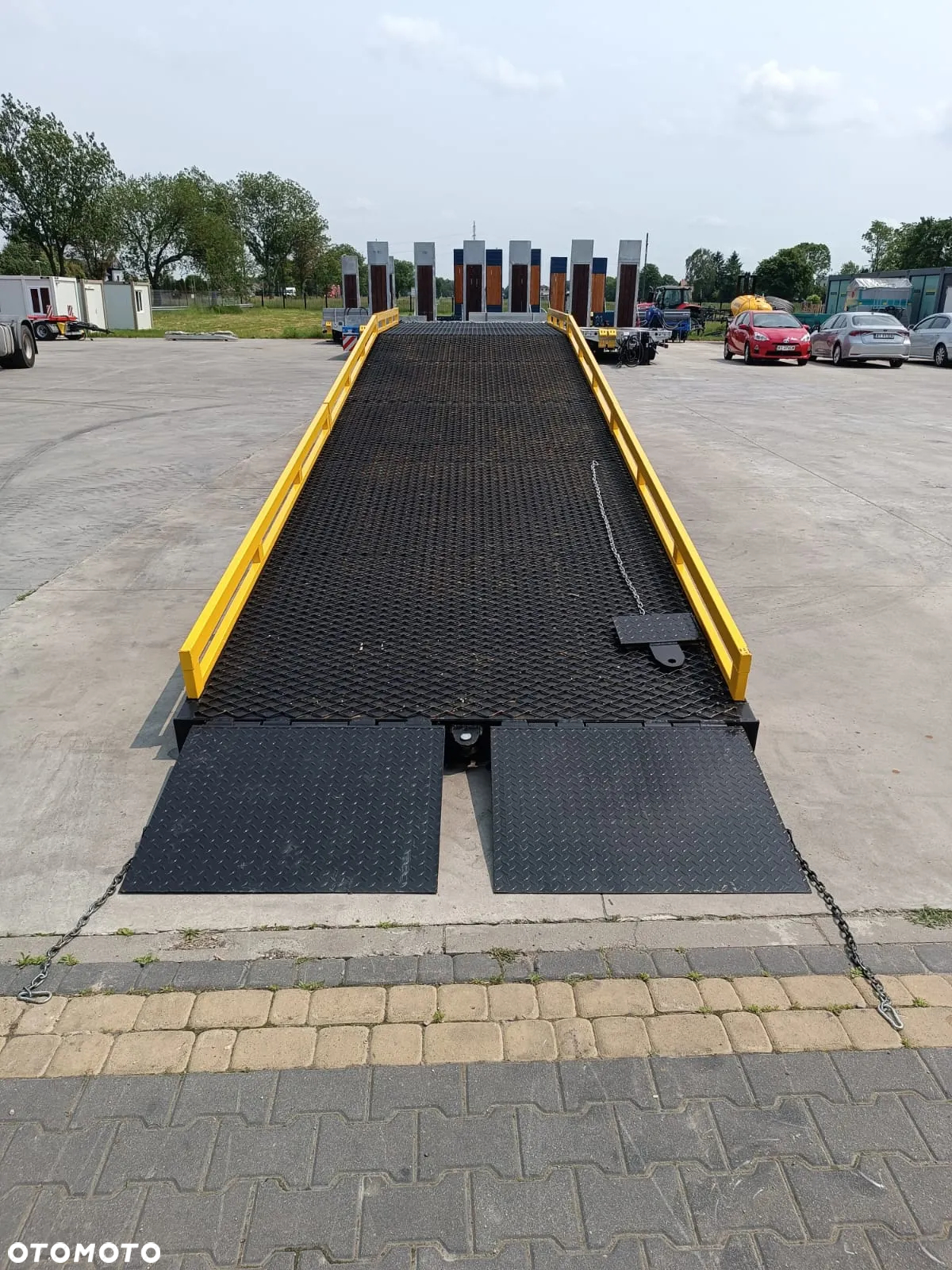 Inny Rampa mobilna 10 T - 11