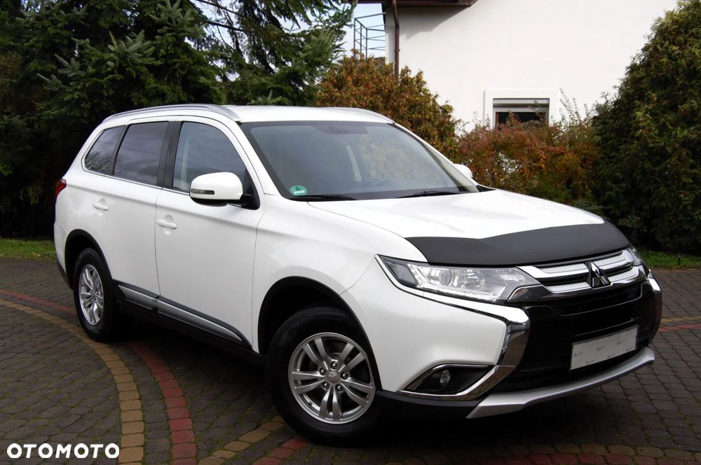 Mitsubishi Outlander 2017 photo 3