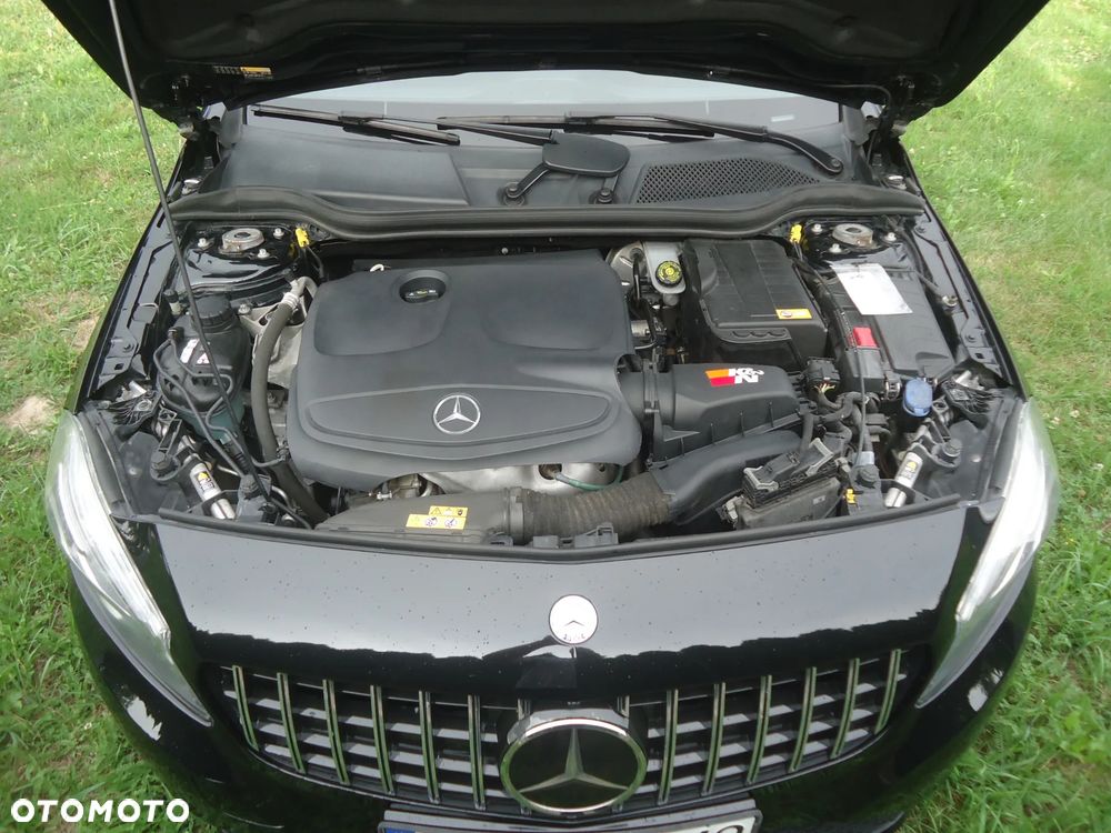 Mercedes-Benz Klasa A 200 AMG Line - 39