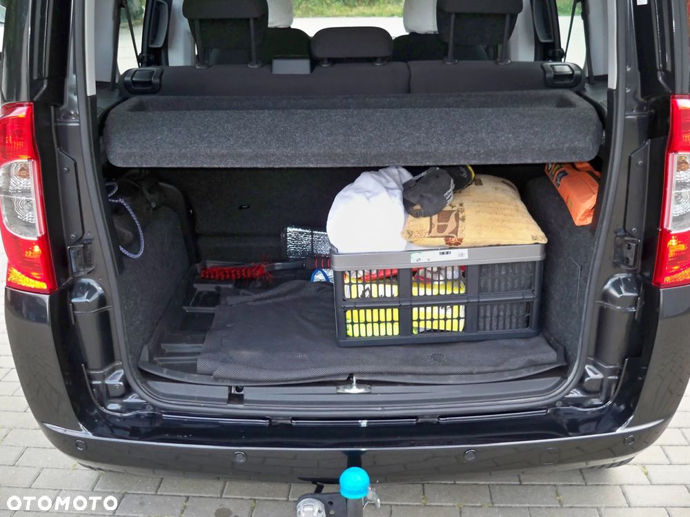 Fiat Qubo 1.4 8V Lounge - 13
