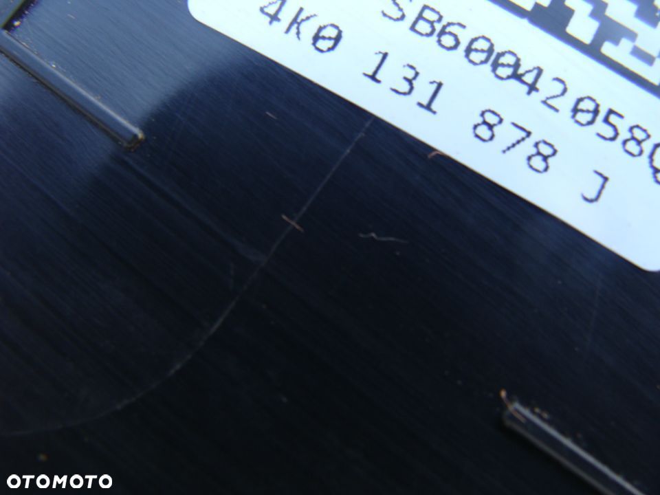 AUDI A6 C8 ZBIORNIK POMPA ADBLUE 4K0131878J - 5