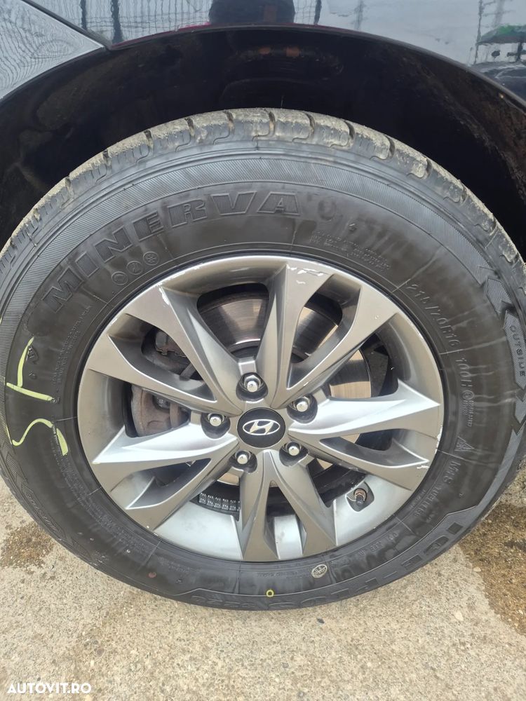 Hyundai ix35 1.6 MPI 2WD GDi Comfort - 4