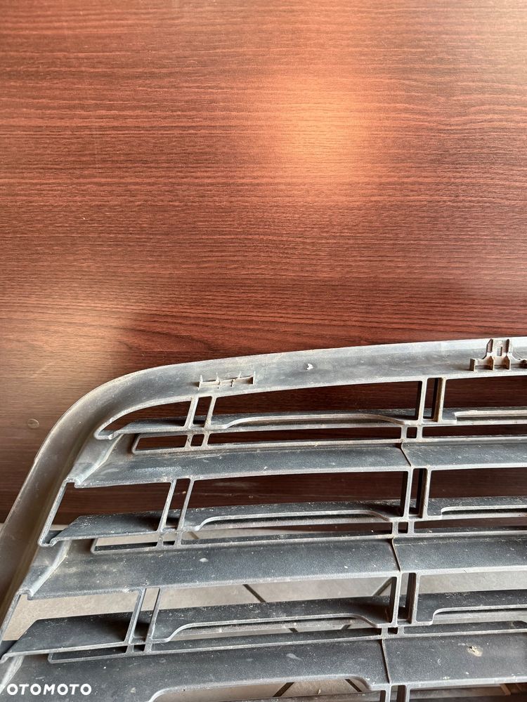 Atrapa grill Opel Movano B 17r 623109857R - 4