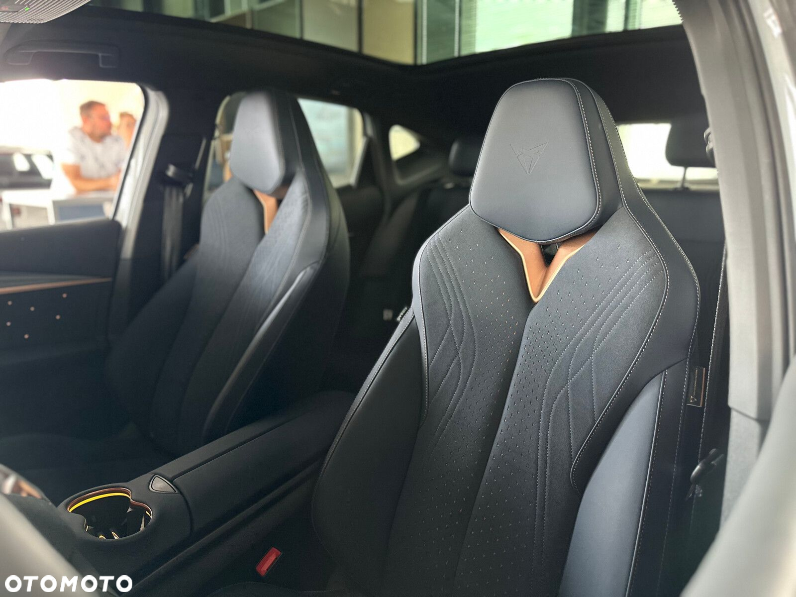Cupra Tavascan 82kWh 4Drive VZ - 14