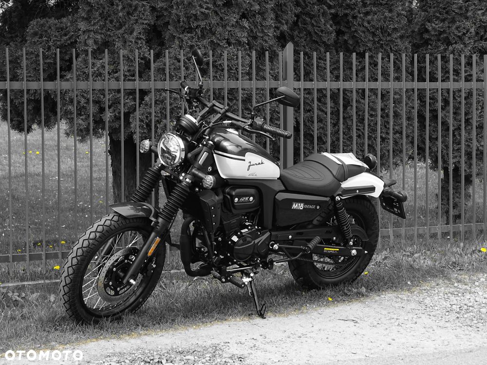 Junak M18 - 21