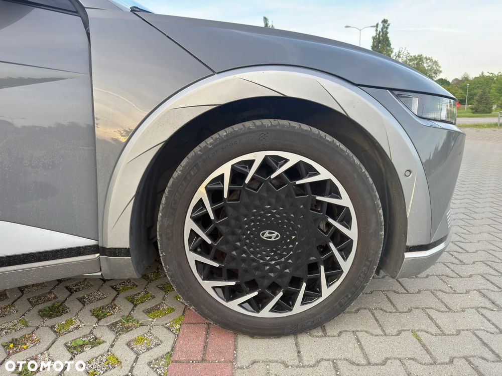 Hyundai IONIQ 5 - 18