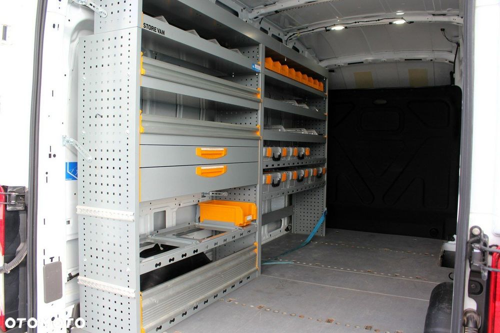 Ford Transit - 9