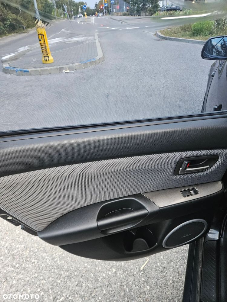 Mazda 3 - 13