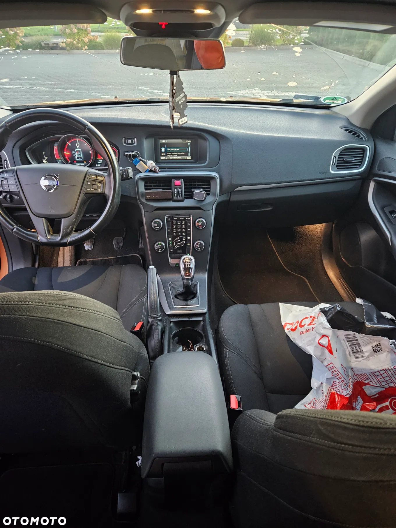 Volvo V40 D2 Kinetic - 8