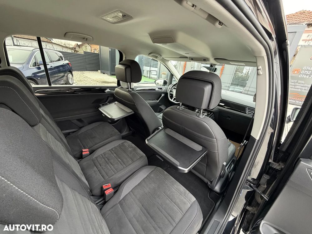 Volkswagen Touran 2.0 TDI SCR Highline - 9
