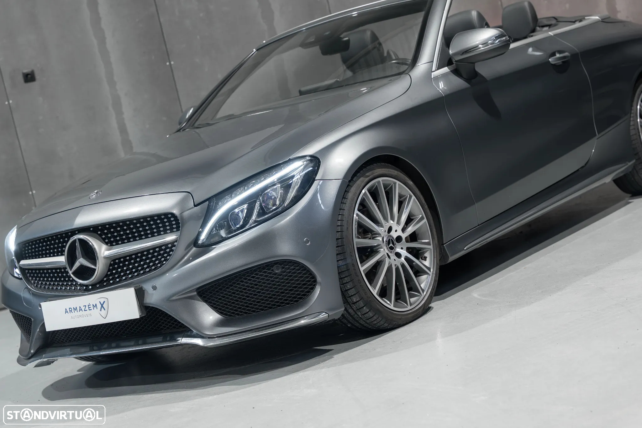Mercedes-Benz C 220 d Cabrio 4Matic 9G-TRONIC AMG Line - 3