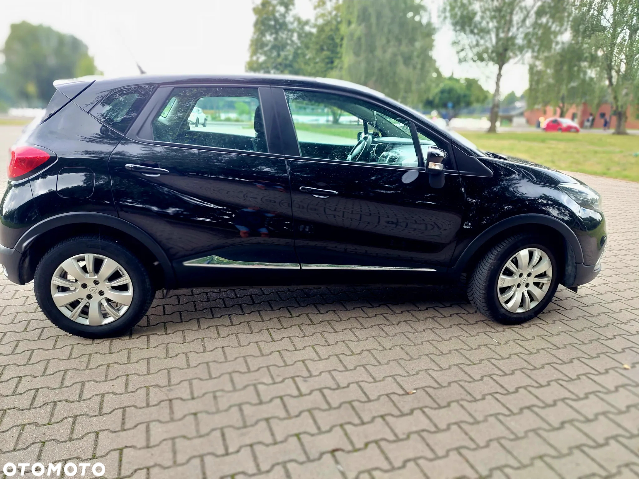 Renault Captur - 11