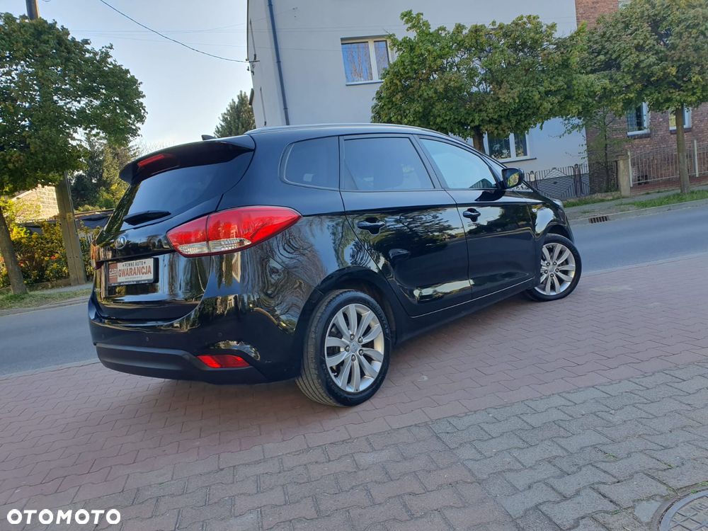 Kia Carens 1.6 GDI Attract - 8