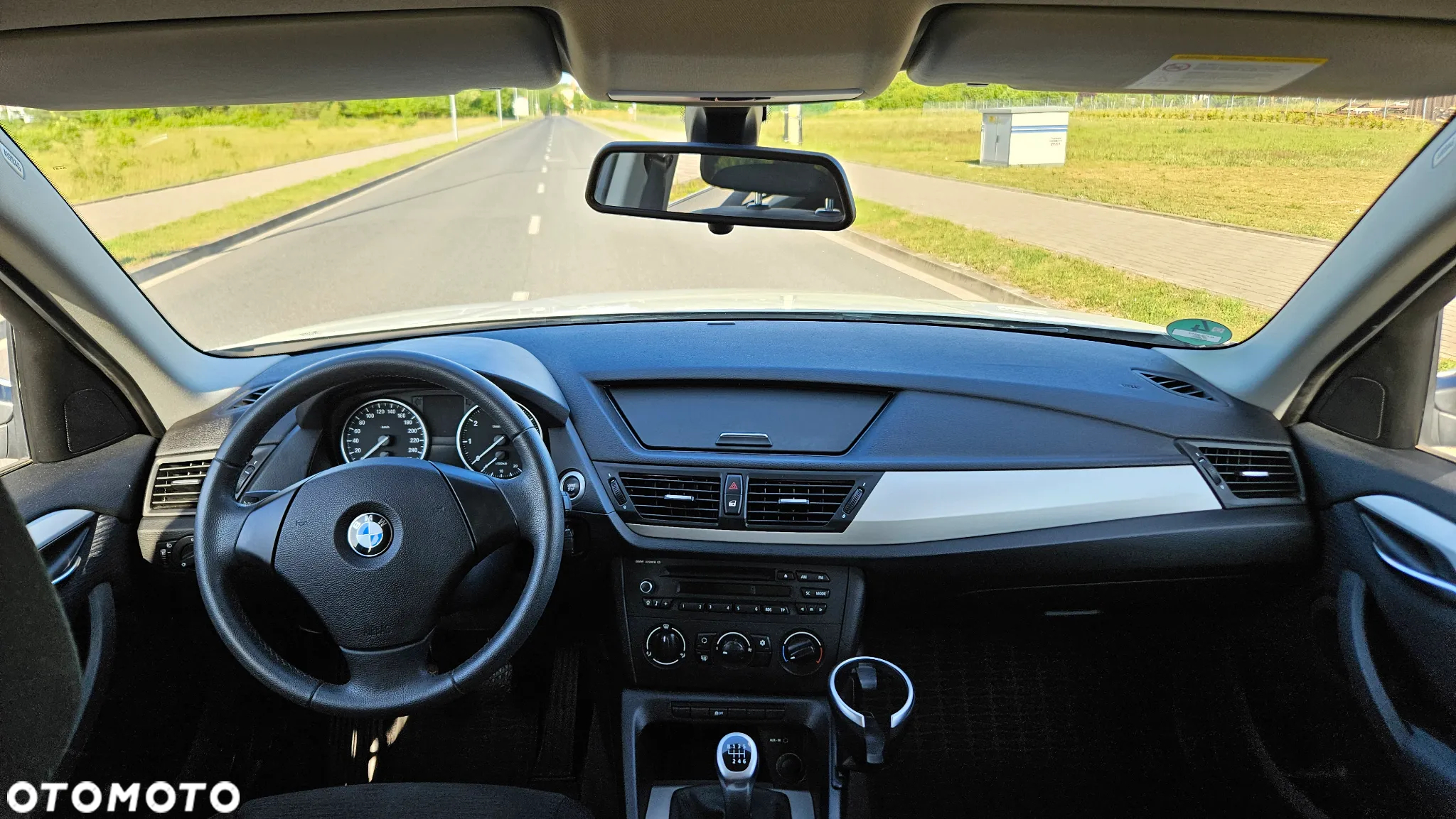 BMW X1 sDrive18i - 16