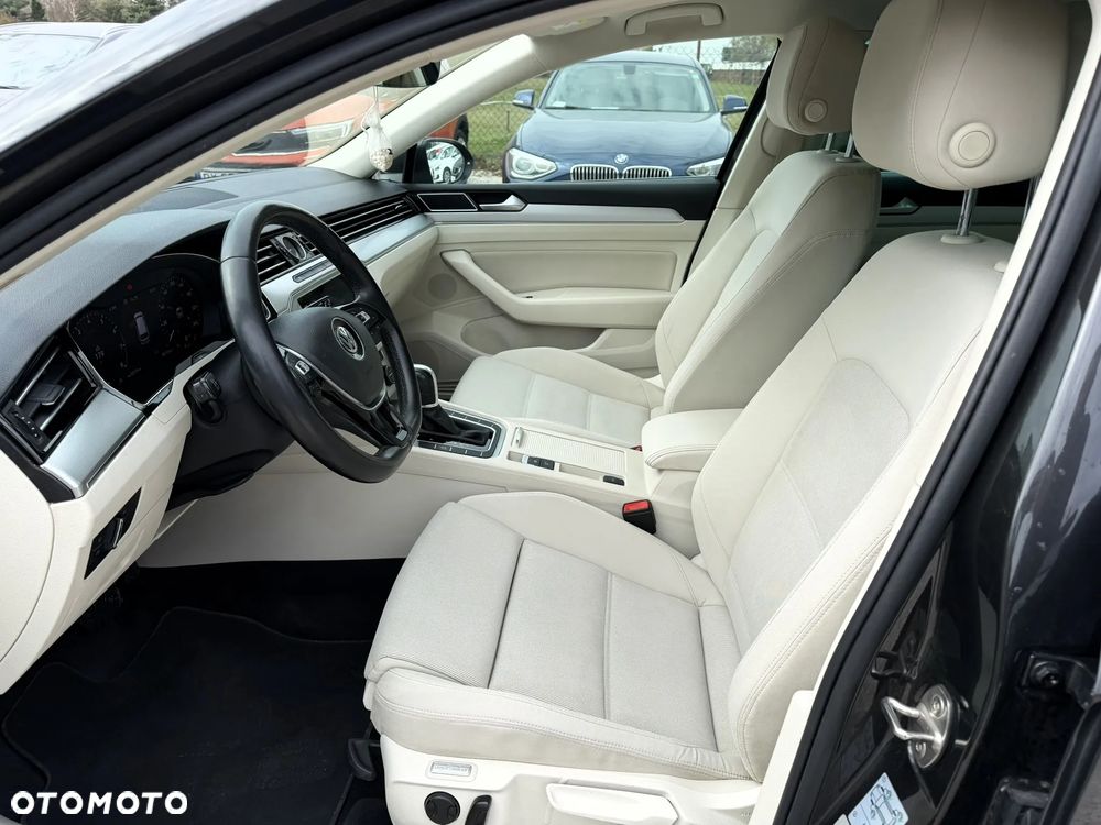 Volkswagen Passat 1.8 TSI BMT Comfortline DSG - 8