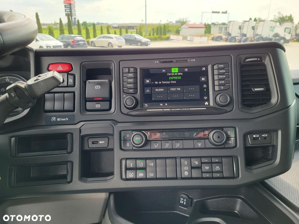 Scania R 460 A4x2EB Mega - 19