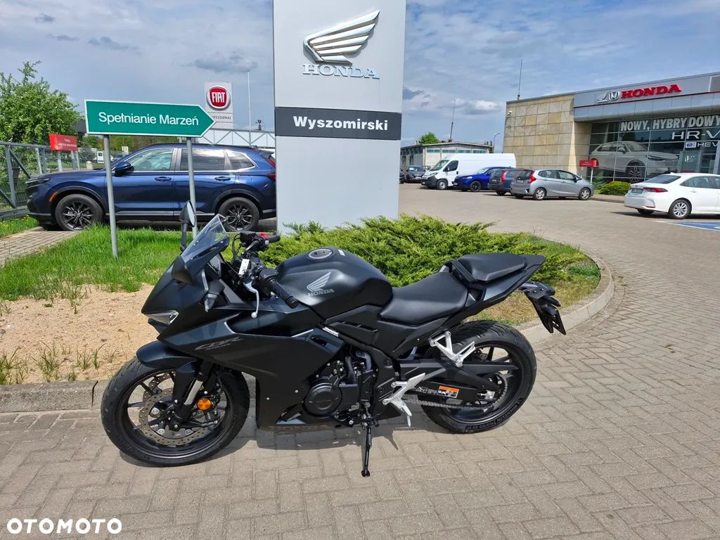 Honda CBR - 1