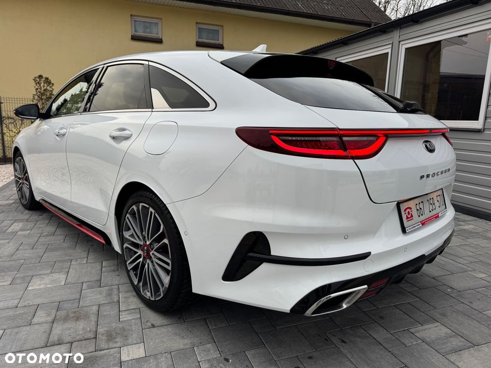 Kia ProCeed 1.6 T-GDI GT - 9
