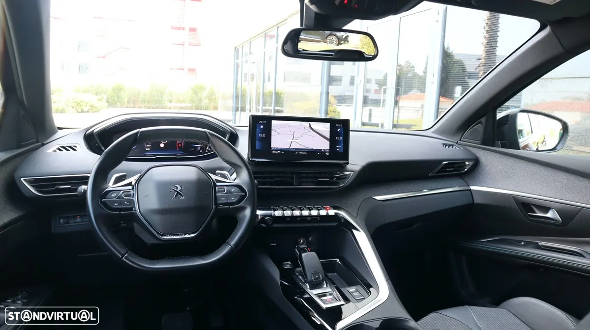 Peugeot 5008 1.5 BlueHDi Allure Pack EAT8 - 19