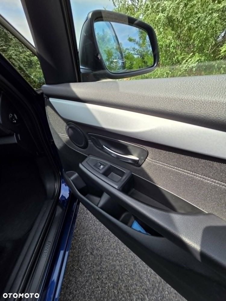 BMW Seria 2 218d xDrive Sport - 19