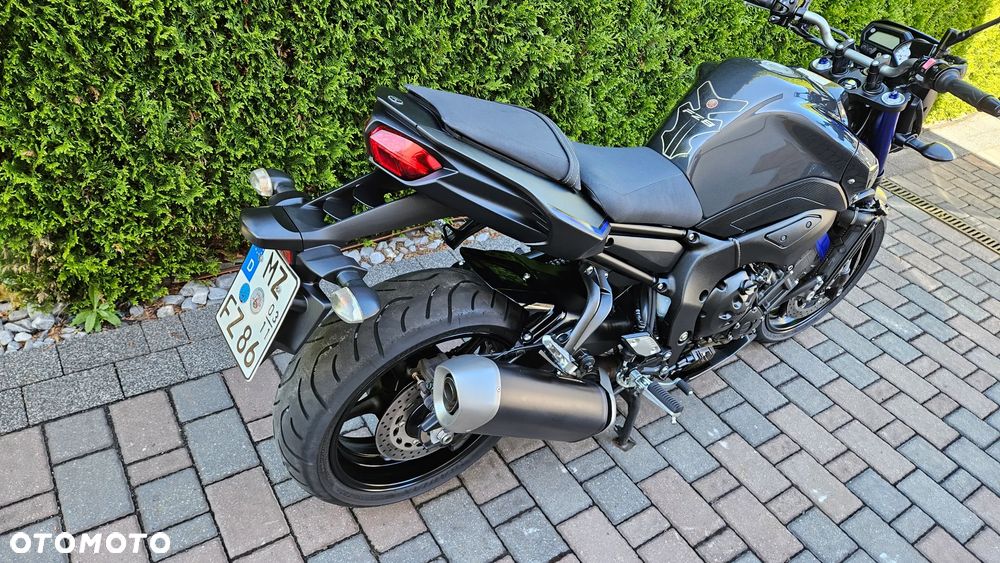 Yamaha FZ8 - 23