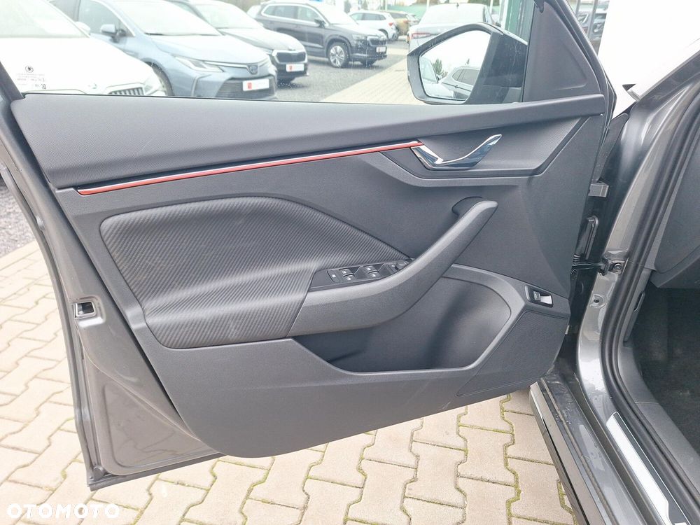 Skoda Kamiq 1.0 TSI Monte Carlo DSG - 10