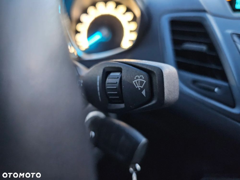 Ford Fiesta 1.25 Trend - 24