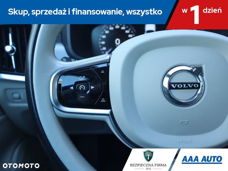 Volvo S90 - 18