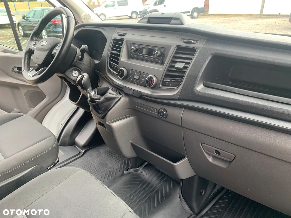Ford TRANSIT 350 2,0 Ecoblue Trend 130KM L3H2 - 15