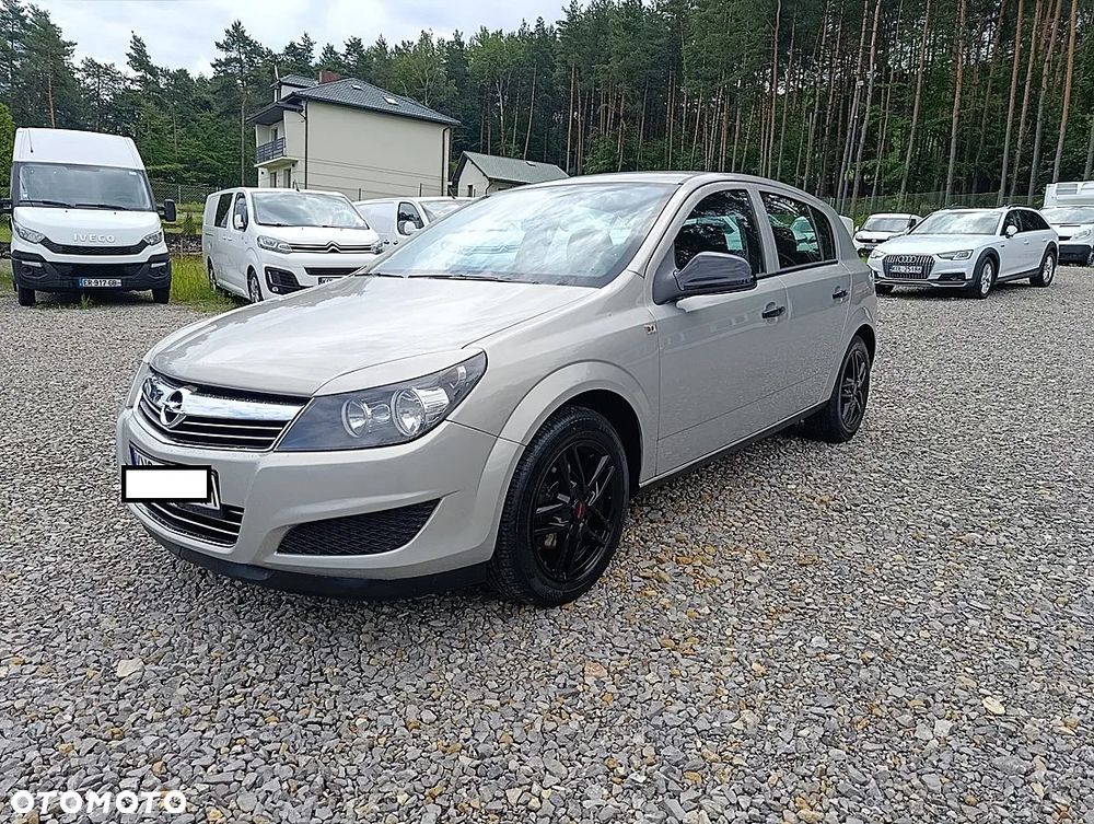 Opel Astra 1.4 Cosmo - 14