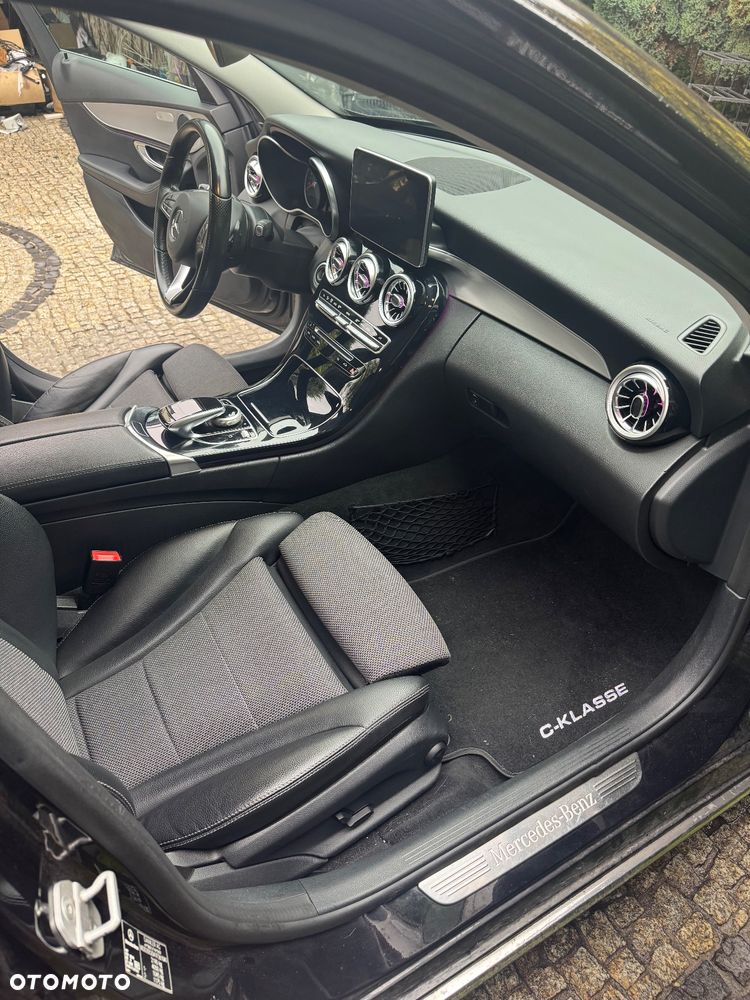 Mercedes-Benz Klasa C 220 (BlueTEC) d T 7G-TRONIC Avantgarde - 9