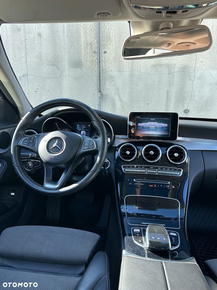 Mercedes-Benz Klasa C 200 9G-TRONIC Avantgarde - 30