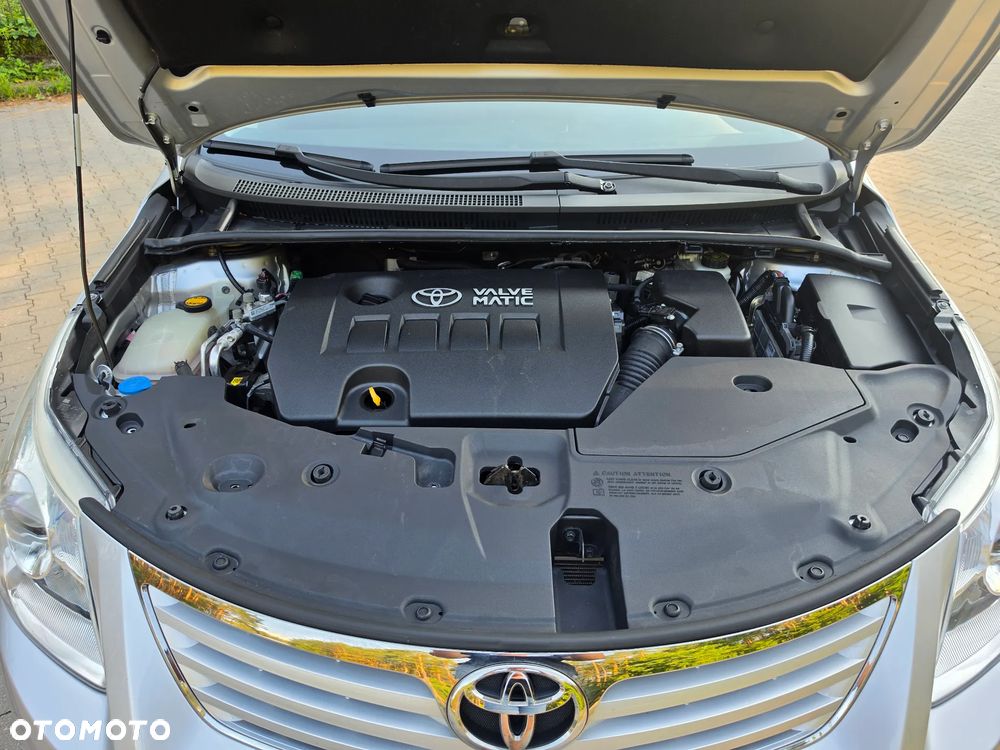 Toyota Avensis 1.8 Executive - 29