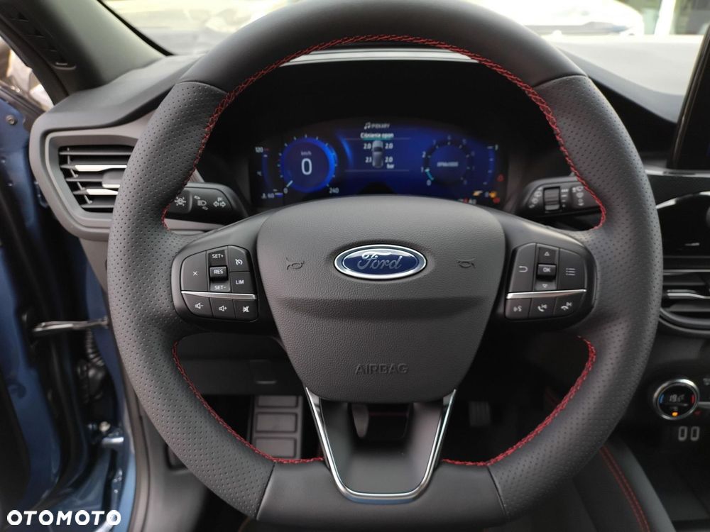 Ford Kuga 1.5 EcoBoost FWD ST-Line X - 13